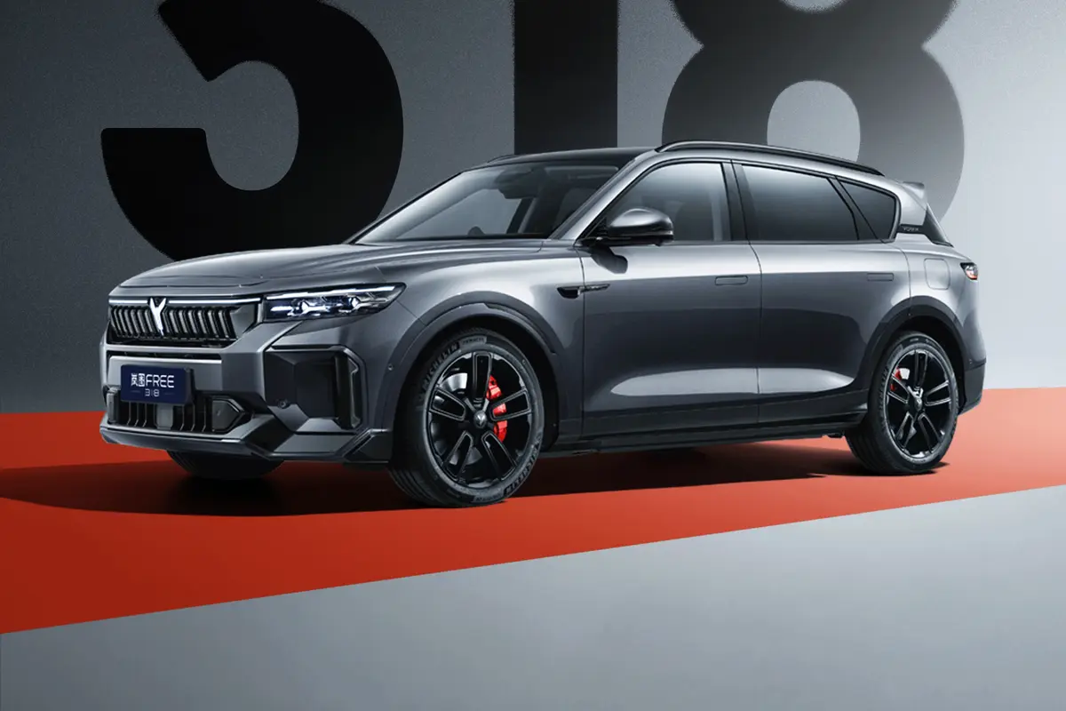 岚图FREE318 318km 后驱环游版外观